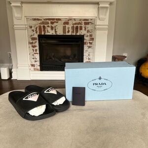 Authentic Prada pool slides size 39 black with pink logo